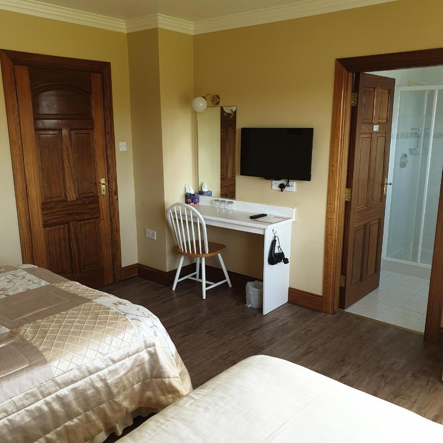 Cloghan Lodge 캐슬아일랜드 외부 사진