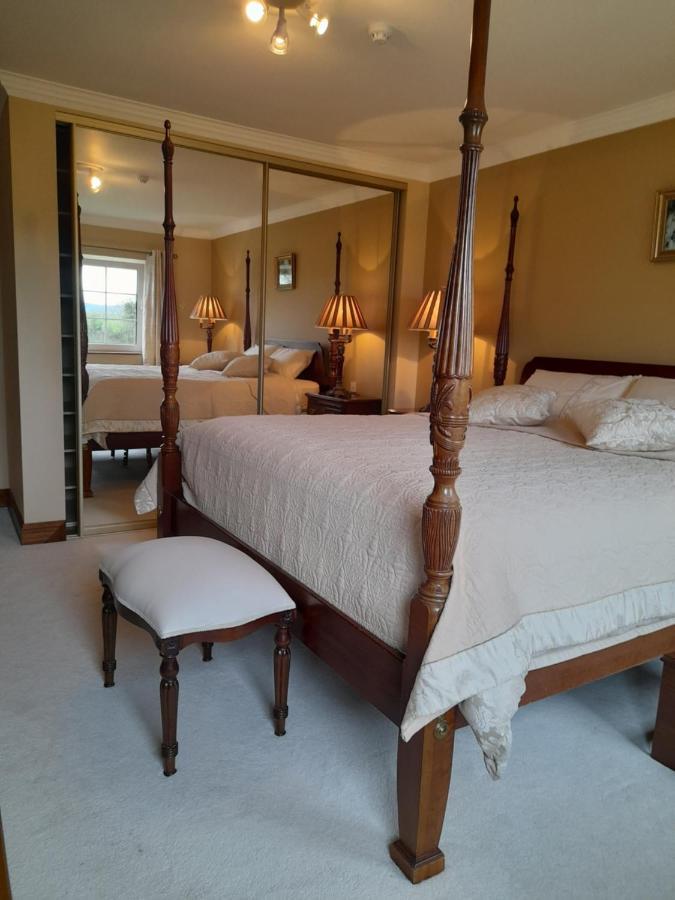 Cloghan Lodge 캐슬아일랜드 외부 사진