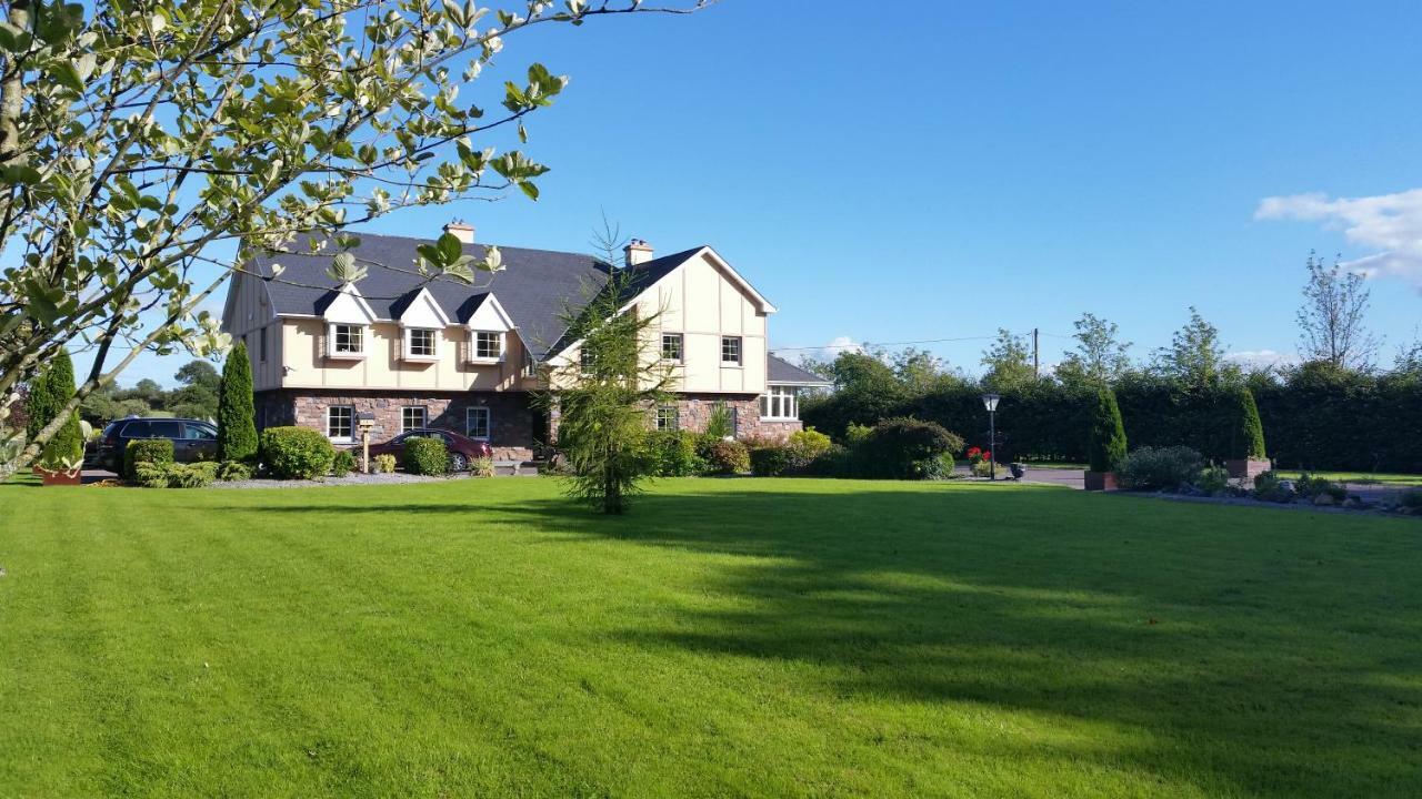 Cloghan Lodge 캐슬아일랜드 외부 사진